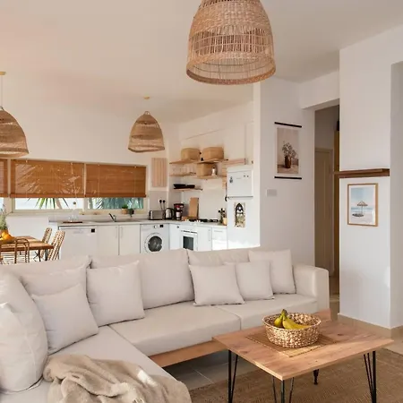 Appartement Sunset Sea And Mountain View 3 Bed 2 Bathroom Ground Floor *