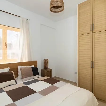 Appartement Sunset Sea And Mountain View 3 Bed 2 Bathroom Ground Floor Esentepe
